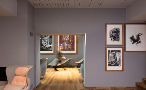 Mitte Hotel | art'otel berlin mitte, Powered by Radisson Hotels
