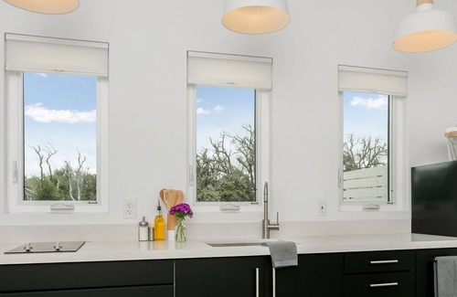 Fredericksburg Cottage | Art Ranch: Turrell | 1/1, Gas Grill, Hill Country Ambience, Art Classes Onsite