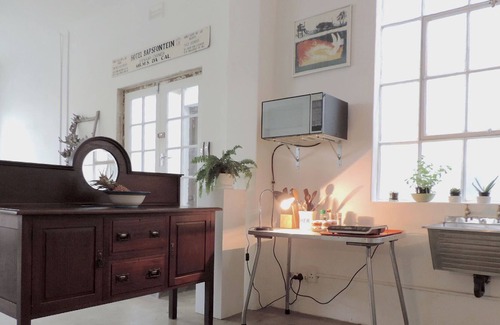 Woodstock Apartment | Art studio loft apartment in Woodstock