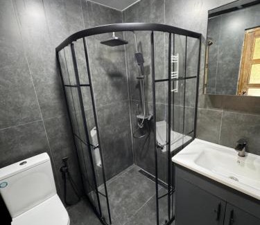 Gegharkunik House | Artanish Guest House
