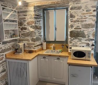 Ano Siros House | Artdecosyros Junior