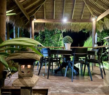 Palm Cove House | Arte Bianco