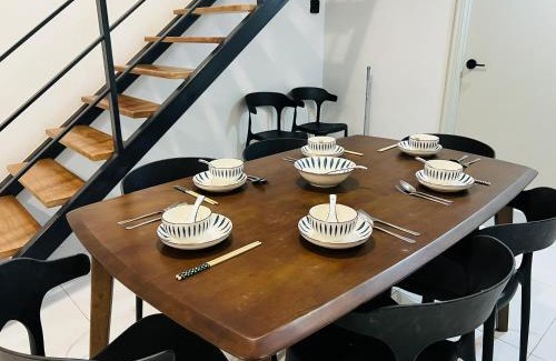 Taman Midah Apartment | Arte Cheras Duplex by DeUrban