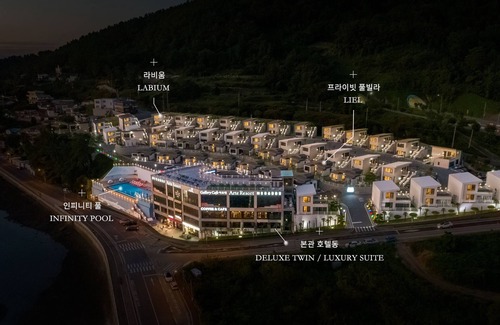 Sacheon Apartment | Arte Resort Spa & Pool Villa