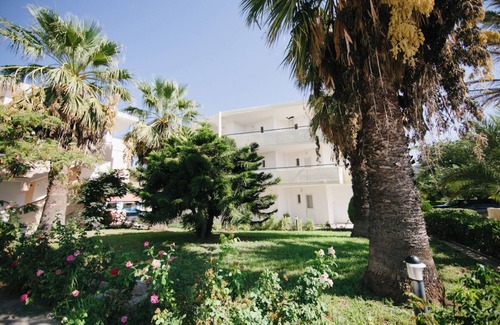 Faliraki Apartment | Artemis Comfort & Pleasure – Suite with Pool View
