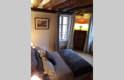 Barbizon House | ARTEMIS GÎTE
