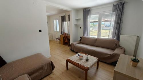 Karpenisi Villa | Artemis House