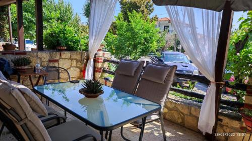 Psakoudia House | Artemis Stone House