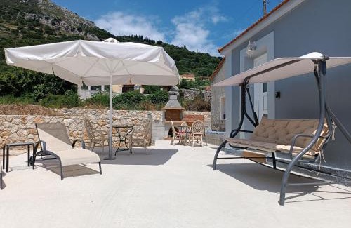 Kolaitis House | Artemis Traditional House