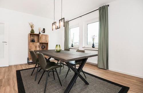 Bockum Apartment | Artful Stay for 4