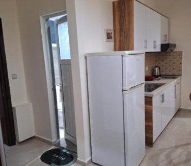 Borsh House | Arthur's 4Apartments