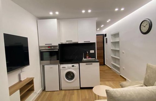 Tirana Apartment | Artificial Lake Apartaments
