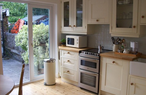 Passage East House | Artisan Cottage in Historic Village