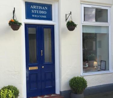 Tarbert Apartment | Artisan Studio