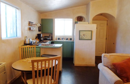 Taos House | Artist Retreat in the Heart of Plaza
