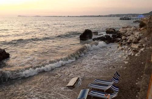 Vlore Apartment | Artist s Apartment