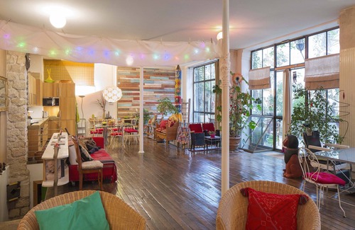 Saint-Vincent-de-Paul Apartment | Artist's loft with terrace in Paris. Charm, calm, ideal family.