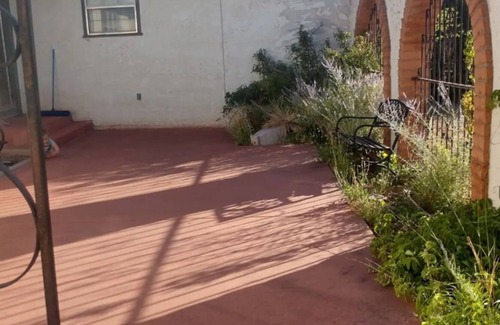 Snowflake House | ARTIST SUITES ~ Snowflake Arizona