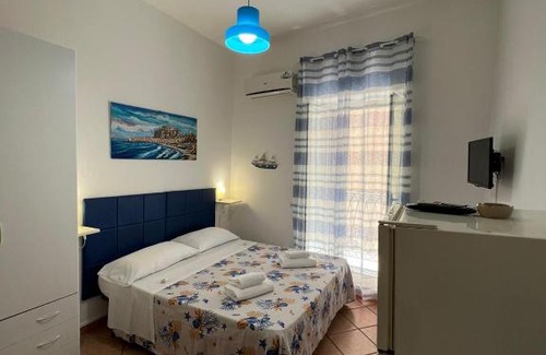Old Town Apartment | Artista studio