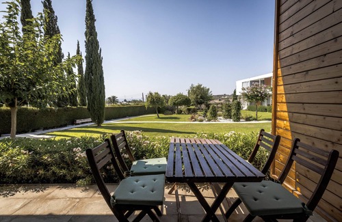 Pentakomo Apartment | Artistic 1-Bedroom Apartment in Limassol, by the Sea