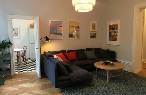 SoFo Apartment | Artistic and light 2 room apartment in SoFo 65sqm