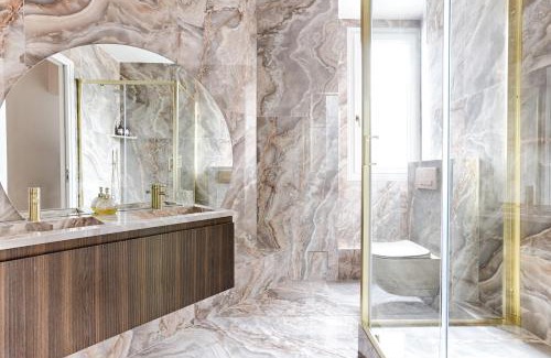 8th Arrondissement Apartment | Artistic Luxury 3-Bedroom Apartment - Champs-Élysées
