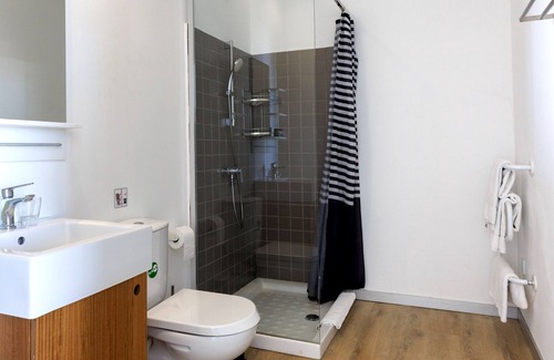 Pentakomo Apartment | Artistic Studio in Limassol, by the Sea