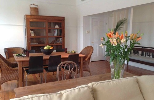 Historic Downtown Apartment | ArtLoft Historic Loft Apartment located in the heart of Downtown Beaufort