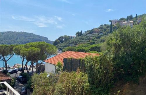 Portovenere Apartment | ARTs at Portovenere