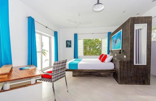 Mambajao House | ArtVilla Camiguin - Luxus Homestay mit Infinity Pool und Sunset View