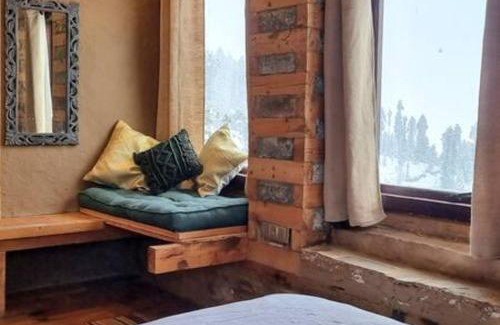 Naggar Villa | ArtVillage Naggar - Entire Katkuni Villa