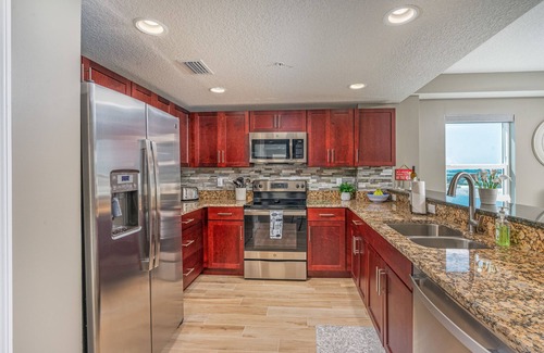 Ocean View Halifax Estates Condo | Aruba Condo - Ocean and River View #607