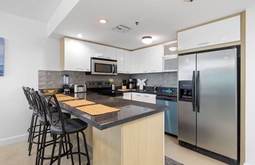 Oranjestad-West Condo | Aruba Oceania Beach Resort 3bd3ba Penthouse, Private rooftop terrace, Hot Tub