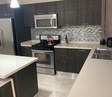 Palm Beach Apartment | Aruba Stop by The Stop Club