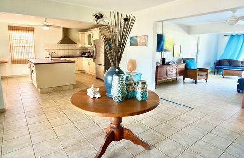 Pos Chiquito Villa | Aruba Windsong Villa - Oceanfront with pool