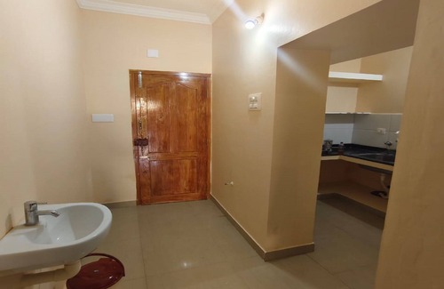 Tiruchendur Hotel | Arumugam AC Residency