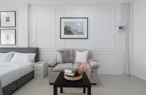China Town Apartment | Arun Sawad - Chinatown