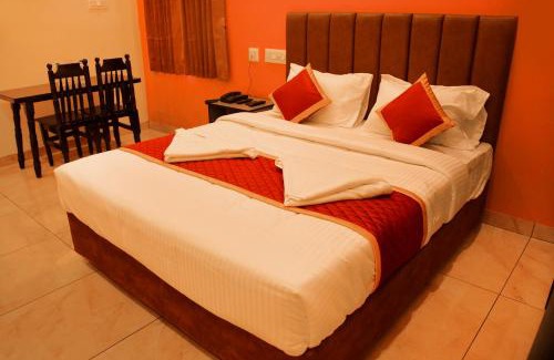 Namakkal Hotel | Aruvi Resort