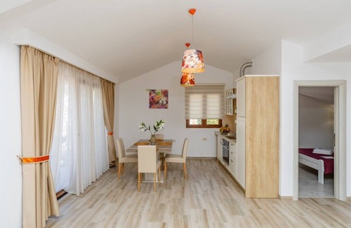 Lazi Apartment | Arvala Apartments - Deluxe apartment with side sea view