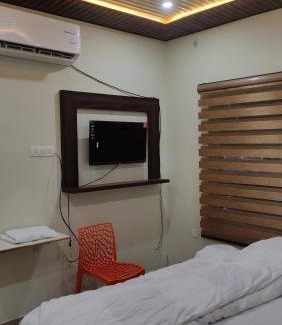 Jhansi Hotel | Arvind Conference Halls