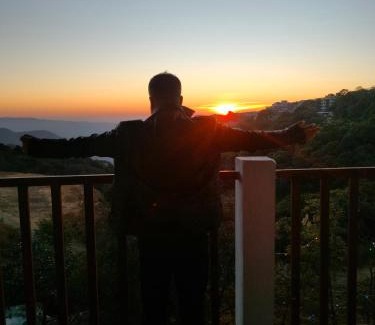 Cherrapunji House | Arwah Scenic view homestay