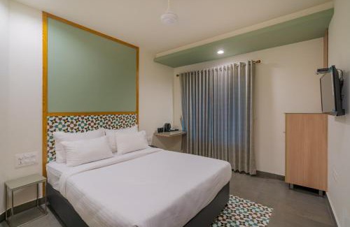 Kakkanad Hotel | ARYAAS REGENT