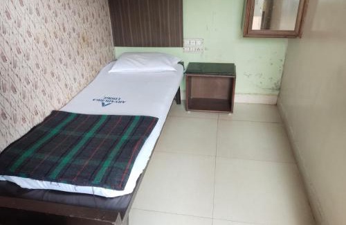 Hubli Hotel | Aryadurga Lodge
