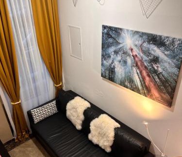Landstrasse Apartment | as small as caravans
