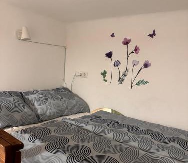 Landstrasse Apartment | as small as caravans