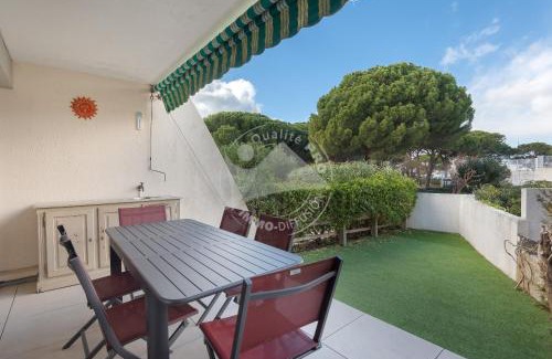Le Grau-Du-Roi Apartment | AS22429 - P2 Cabine avec terrasse et jardin privatif