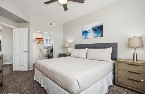 Desert View Village Apartment | Ascent North Scottsdale Pool Gym Apartments Near Mayo and Scottsdale Quarter