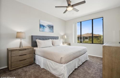 Desert View Village Apartment | Ascent North Scottsdale Pool Gym Apartments Near Mayo and Scottsdale Quarter