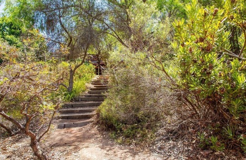Bridgetown House | Ascot Holiday House Bridgetown 4 BR 4 BA