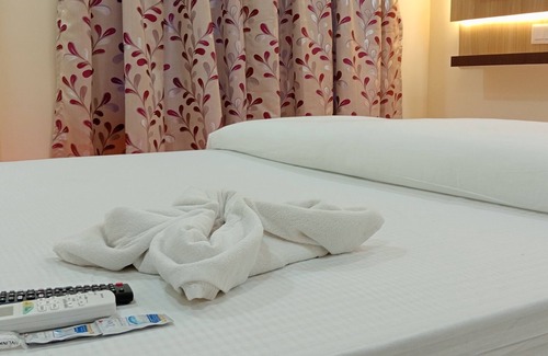 Sector II Hotel | Asha Inn